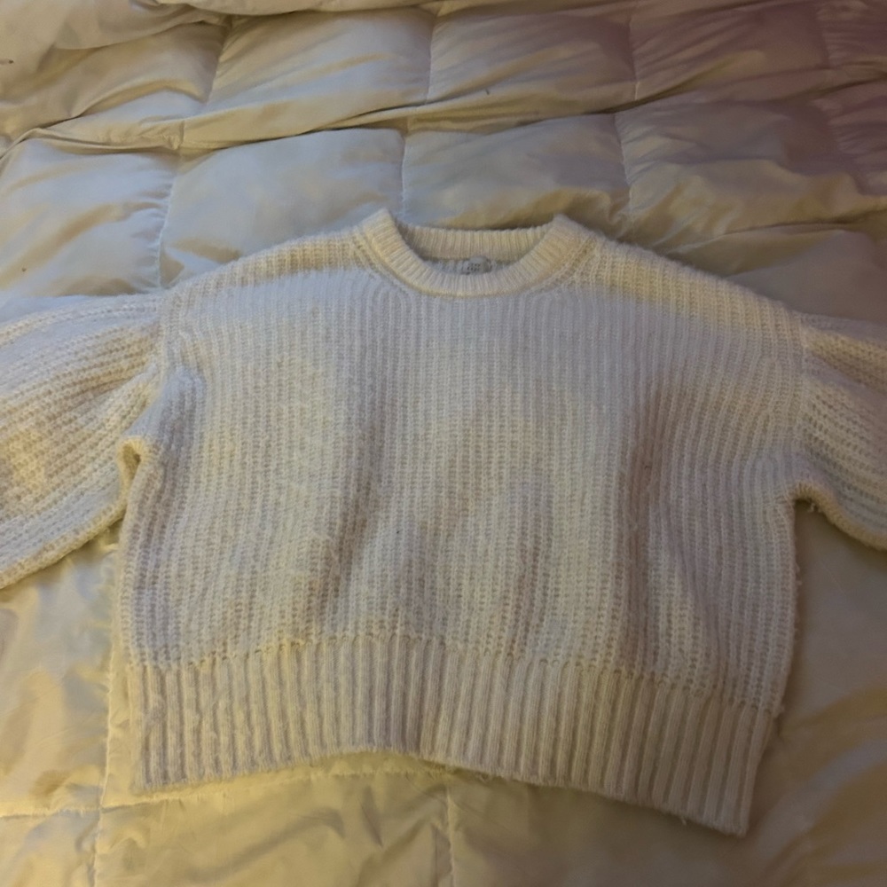 Oversized white sweater